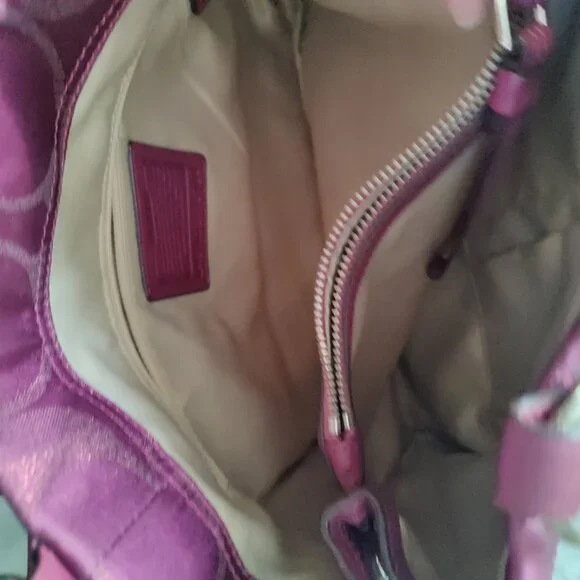 COACH Madison Purple Signature Logo Fabric Mia Shoulder Bag Purse 15784 Handbag - Picture 4 of 4